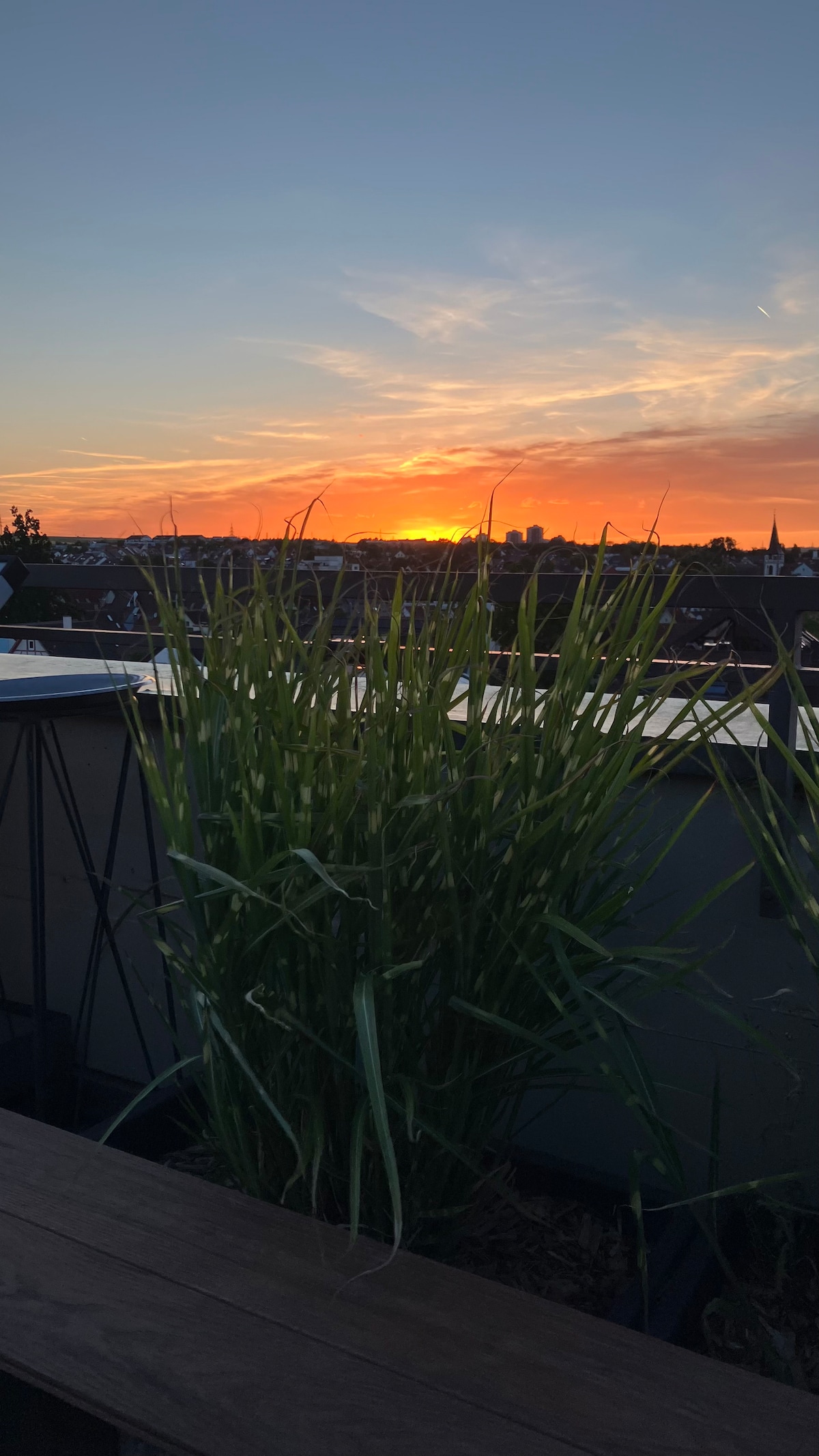 Dachterrasse & Aussicht – Sunset Suite Ditzingen 8