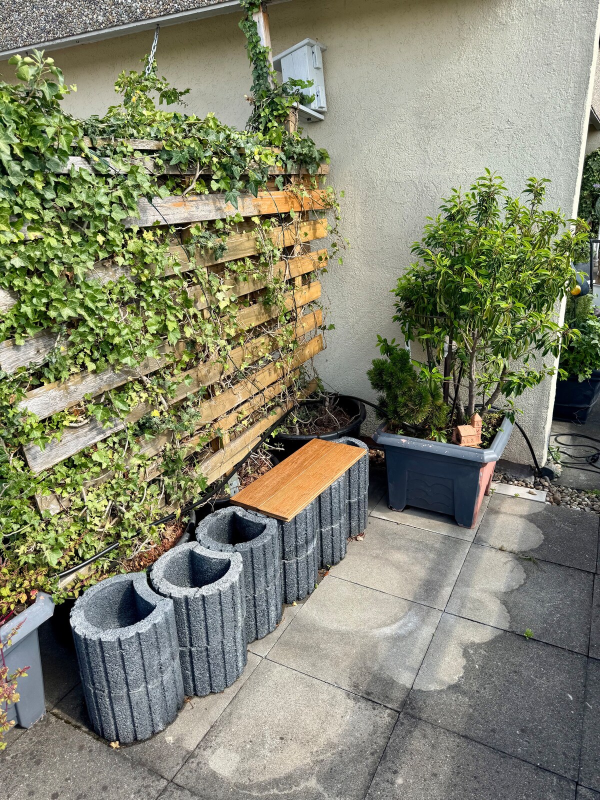 Dachterrasse & Aussicht – Sunset Suite Ditzingen 9
