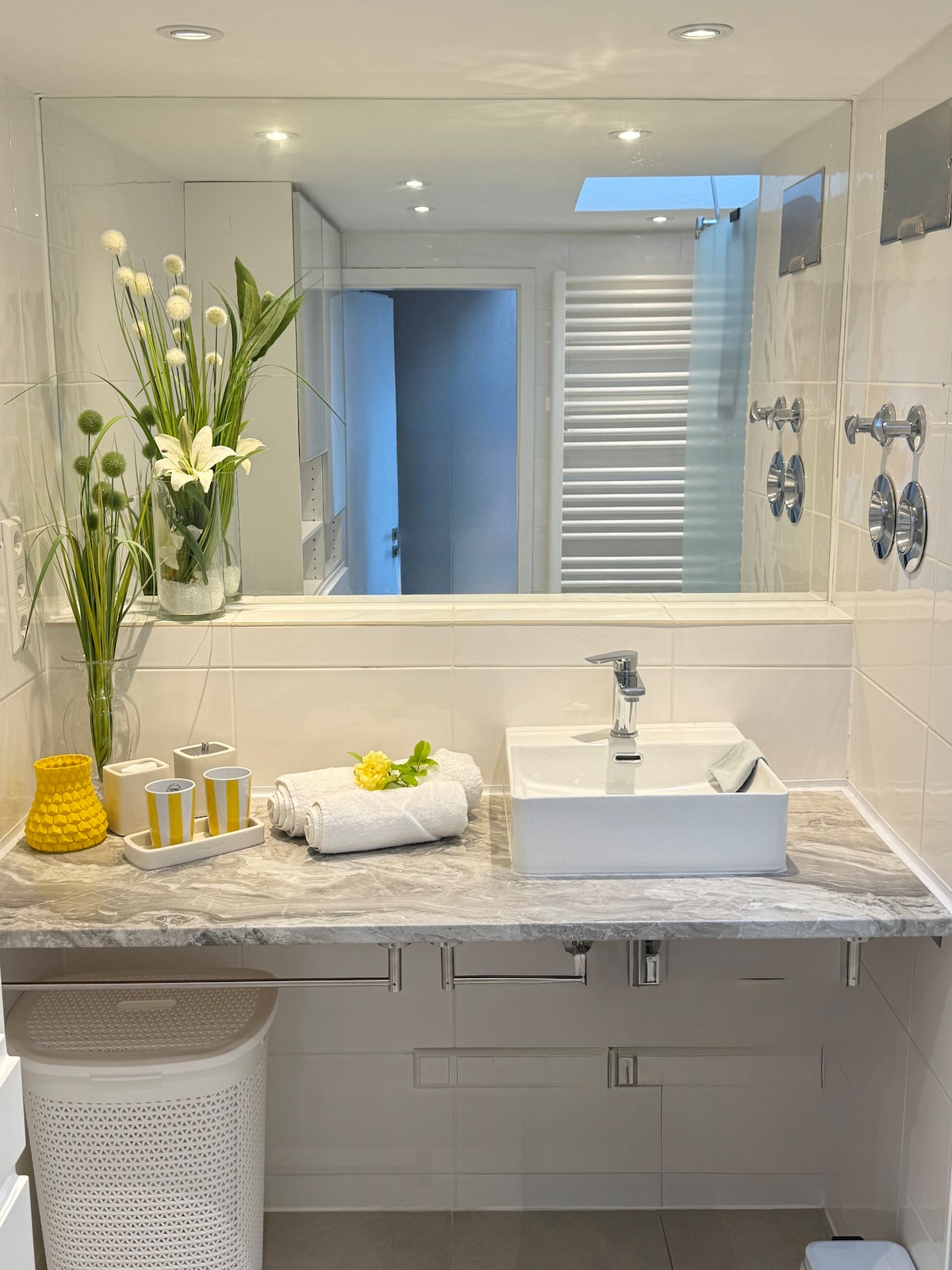 Bad & WC – Sunset Suite Ditzingen 2